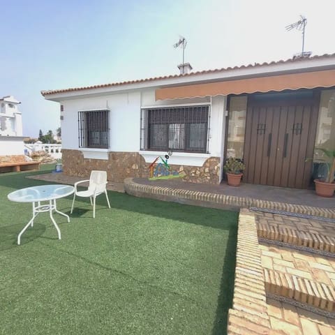 3 camera da letto Villetta Bifamiliare in vendita in Almonte con garage - 469.000 € (Rif: 9784232)