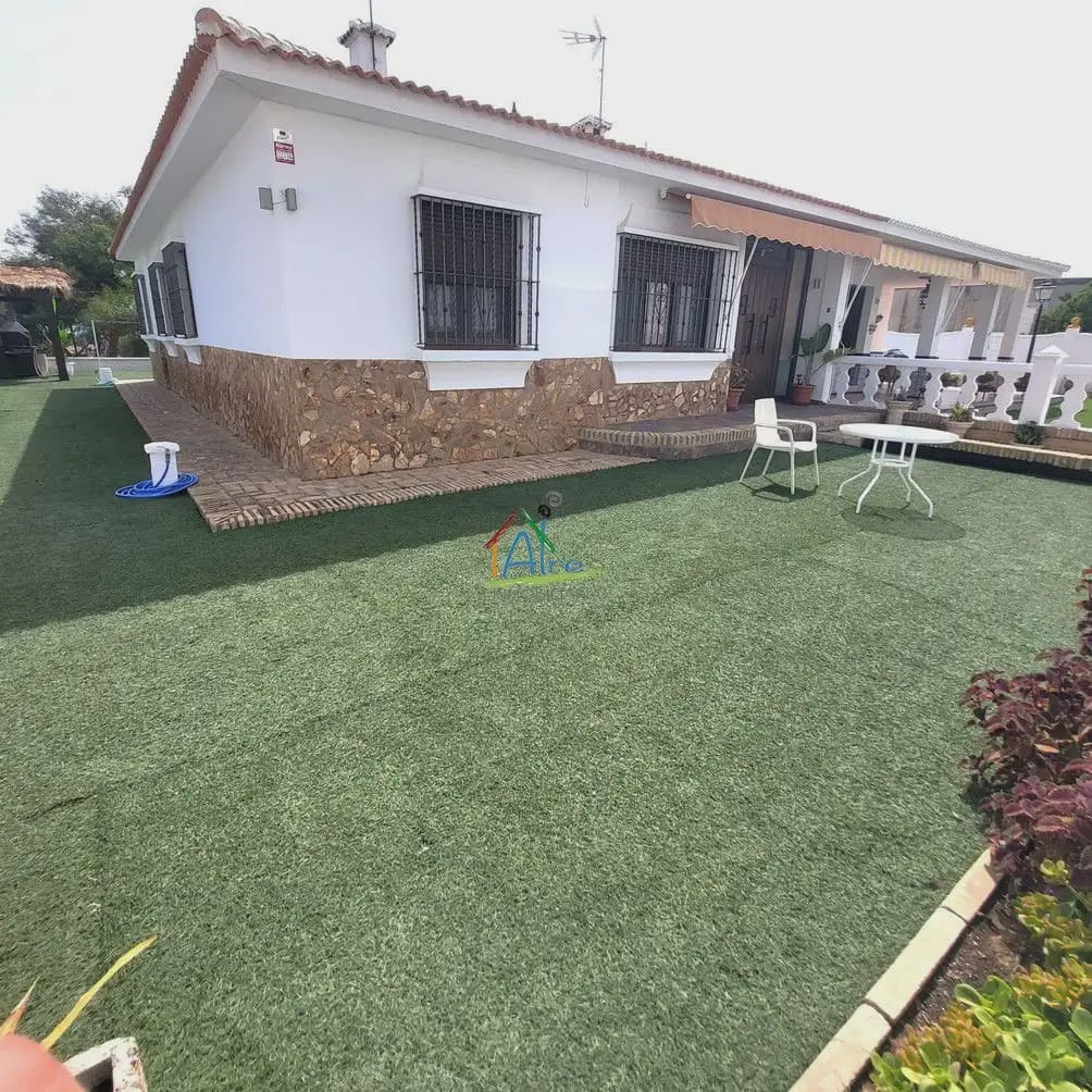 3 Zimmer Doppelhaus zu verkaufen in Almonte mit Garage - 469.000 € (Ref: 9784232)