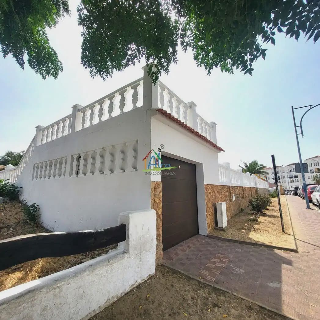 3 Zimmer Doppelhaus zu verkaufen in Almonte mit Garage - 469.000 € (Ref: 9784232)