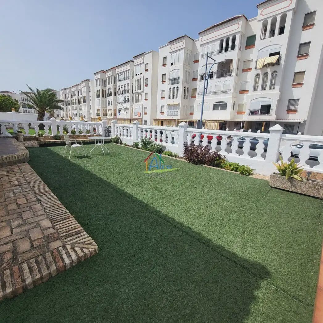 3 Zimmer Doppelhaus zu verkaufen in Almonte mit Garage - 469.000 € (Ref: 9784232)