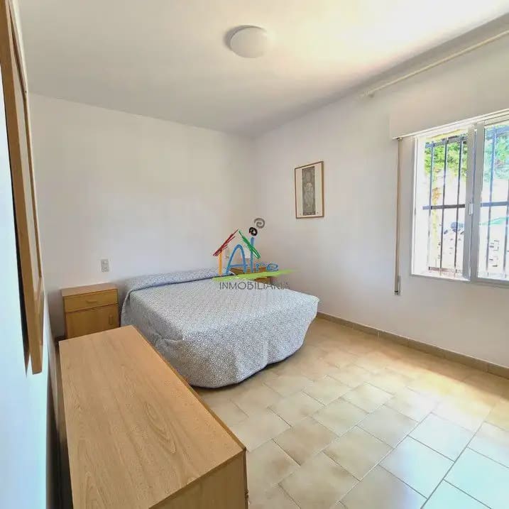 3 Zimmer Doppelhaus zu verkaufen in Almonte mit Garage - 350.000 € (Ref: 9784237)