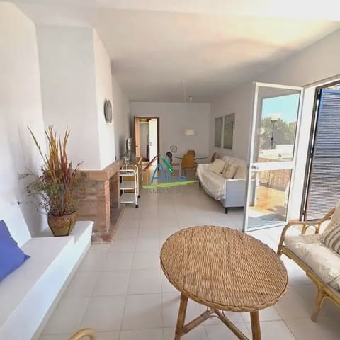 3 camera da letto Villetta Bifamiliare in vendita in Almonte con garage - 350.000 € (Rif: 9784237)