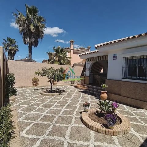 5 quarto Moradia para venda em Almonte com garagem - 320 000 € (Ref: 9784248)