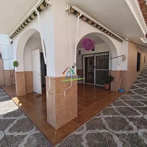 5 quarto Moradia para venda em Almonte com garagem - 320 000 € (Ref: 9784248)