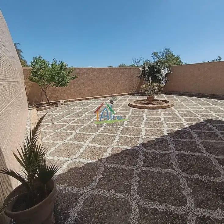 5 bedroom Villa for sale in Almonte with garage - € 320,000 (Ref: 9784248)