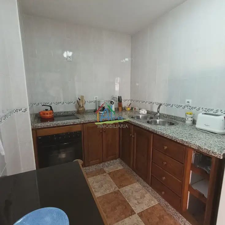 5 bedroom Villa for sale in Almonte with garage - € 320,000 (Ref: 9784248)