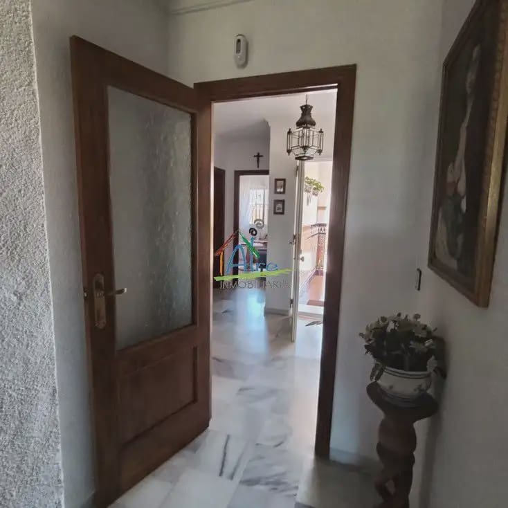 5 bedroom Villa for sale in Almonte with garage - € 320,000 (Ref: 9784248)