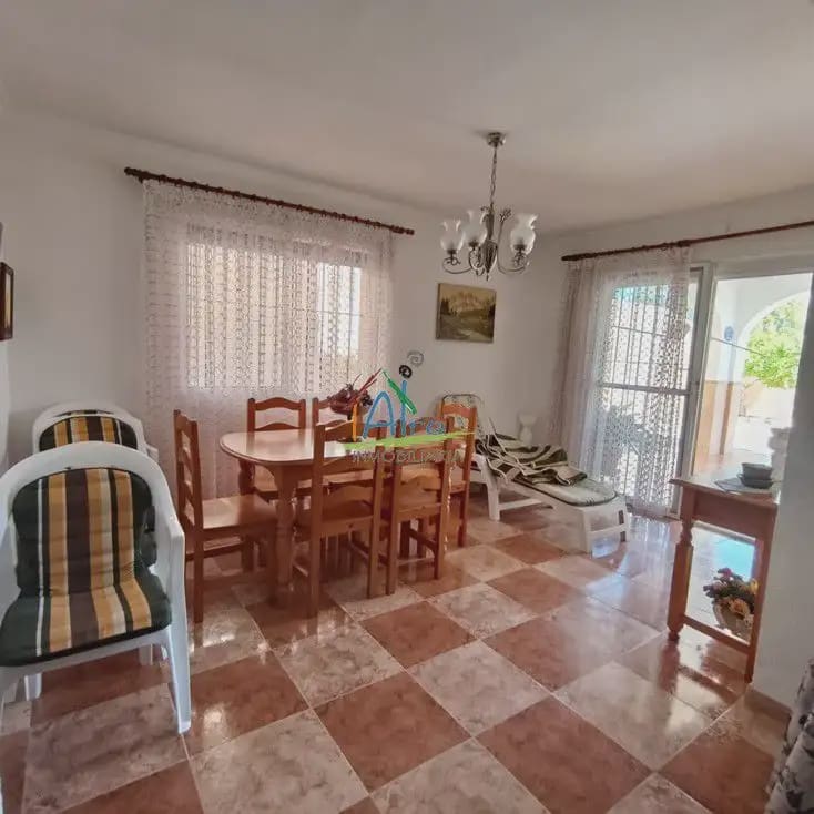 5 bedroom Villa for sale in Almonte with garage - € 320,000 (Ref: 9784248)