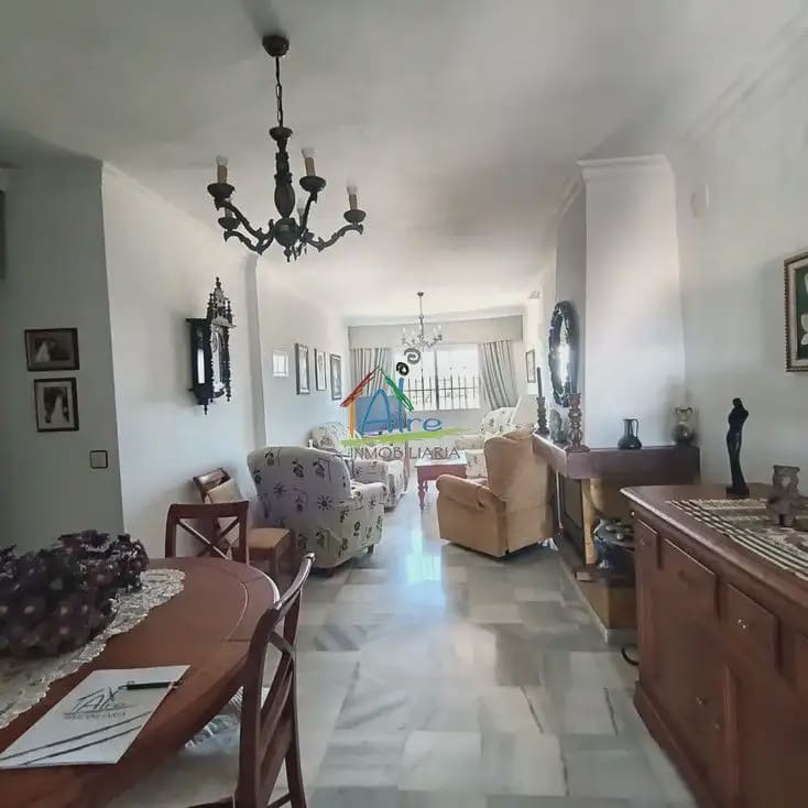 5 bedroom Villa for sale in Almonte with garage - € 320,000 (Ref: 9784248)