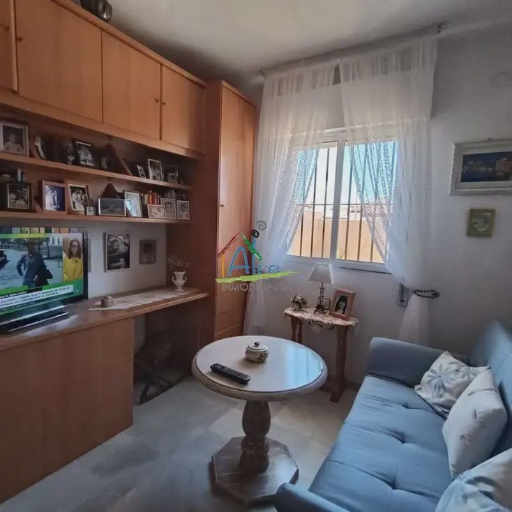 5 bedroom Villa for sale in Almonte with garage - € 320,000 (Ref: 9784248)