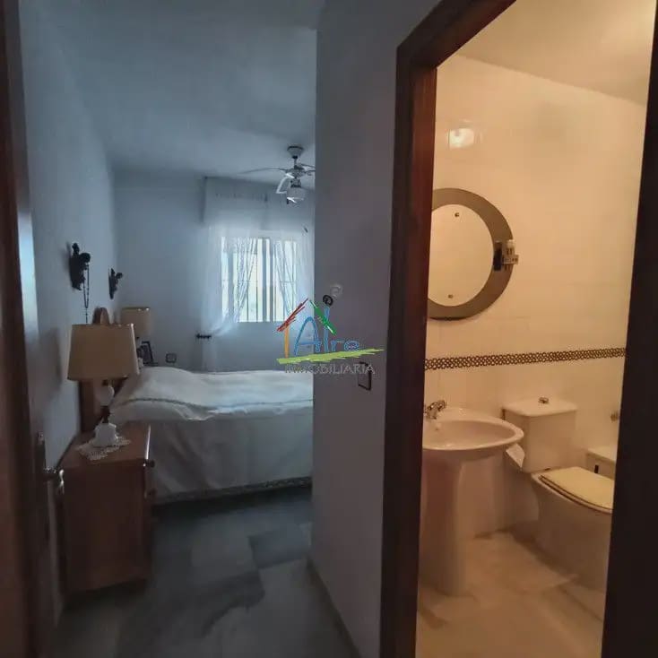 5 bedroom Villa for sale in Almonte with garage - € 320,000 (Ref: 9784248)