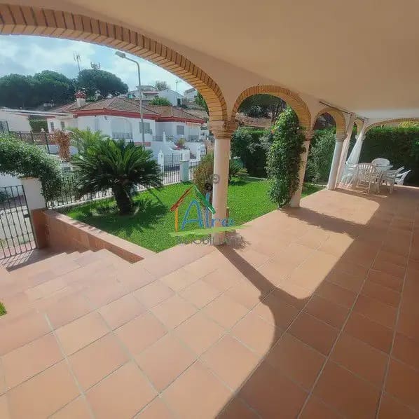 4 camera da letto Villa in vendita in Almonte con garage - 380.000 € (Rif: 9815062)