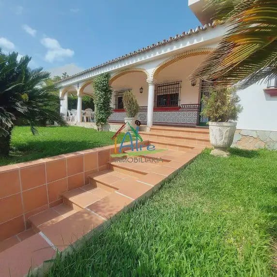 4 camera da letto Villa in vendita in Almonte con garage - 380.000 € (Rif: 9815062)