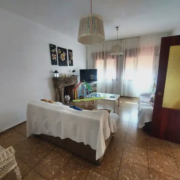 4 camera da letto Villa in vendita in Almonte con garage - 380.000 € (Rif: 9815062)