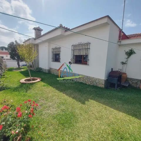 4 camera da letto Villa in vendita in Almonte con garage - 380.000 € (Rif: 9815062)
