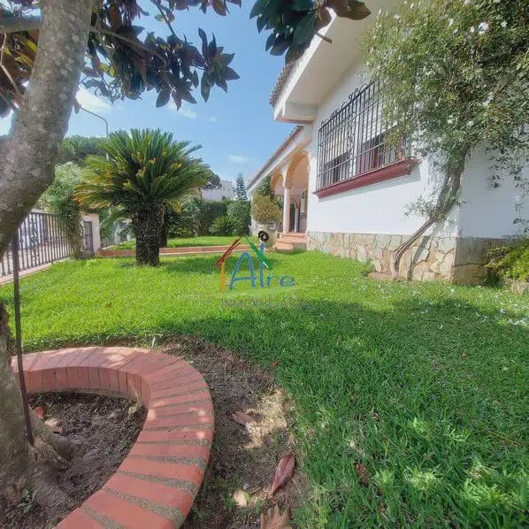 4 camera da letto Villa in vendita in Almonte con garage - 380.000 € (Rif: 9815062)