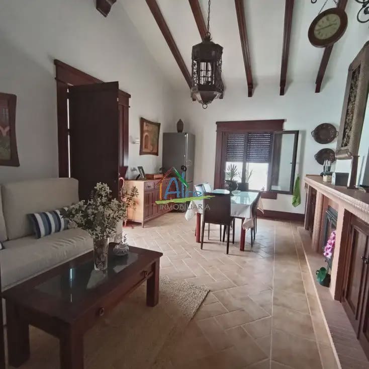 3 camera da letto Villa in vendita in Almonte con piscina garage - 600.000 € (Rif: 9825827)