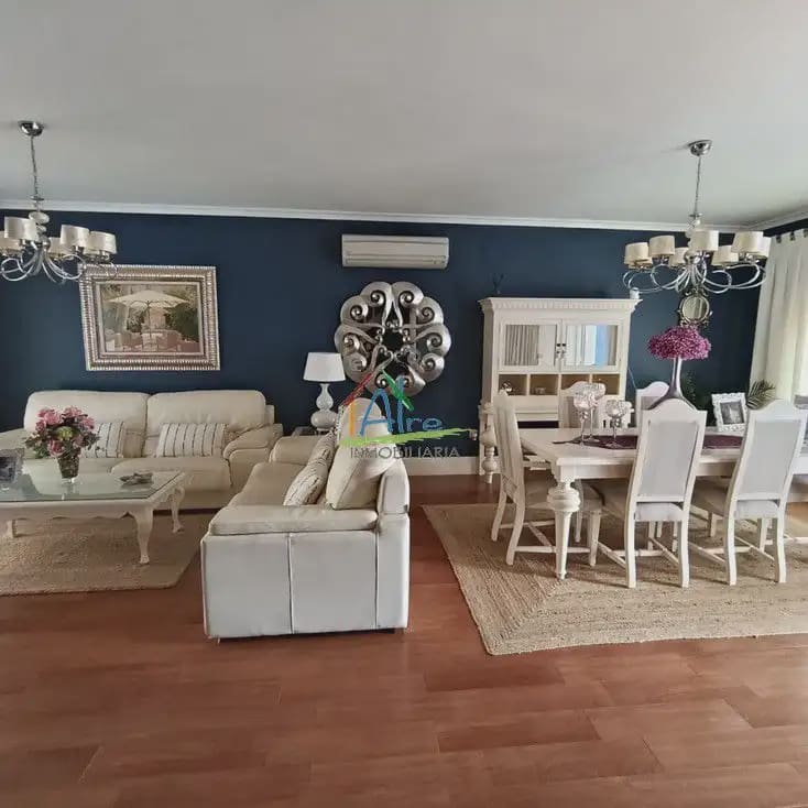3 camera da letto Villa in vendita in Almonte con piscina garage - 600.000 € (Rif: 9825827)
