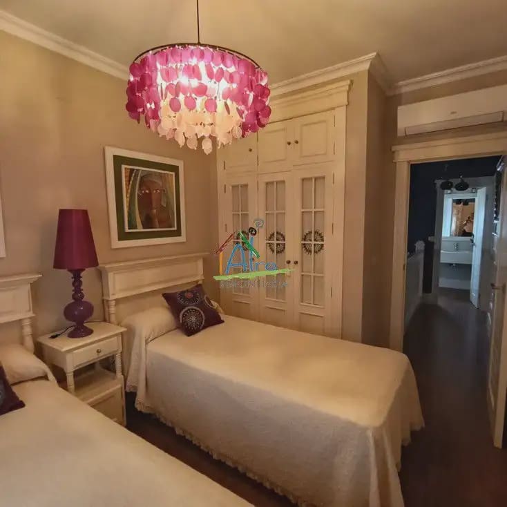 3 camera da letto Villa in vendita in Almonte con piscina garage - 600.000 € (Rif: 9825827)
