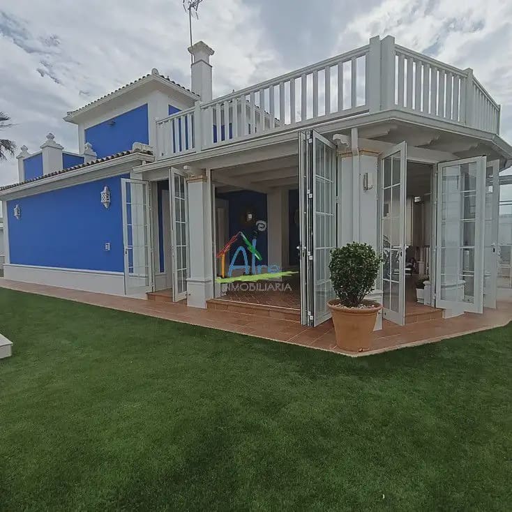 3 camera da letto Villa in vendita in Almonte con piscina garage - 600.000 € (Rif: 9825827)