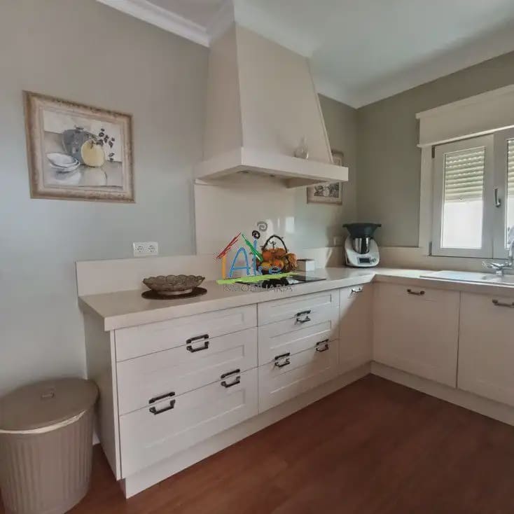 3 camera da letto Villa in vendita in Almonte con piscina garage - 600.000 € (Rif: 9825827)
