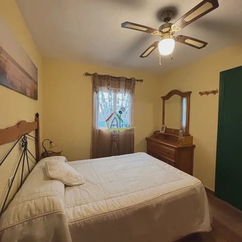 Piso de 3 habitaciones en Almonte en venta con piscina - 177.000 € (Ref: 9827599)