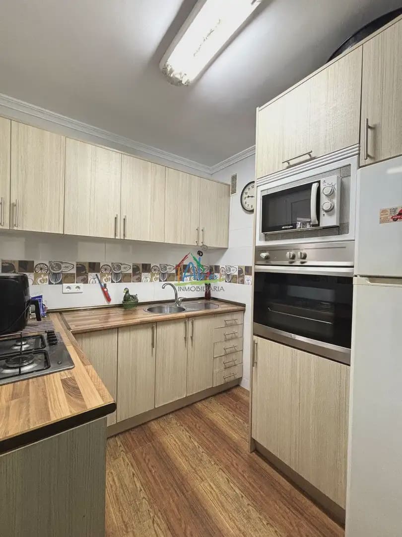 Piso de 3 habitaciones en Almonte en venta con piscina - 177.000 € (Ref: 9827599)