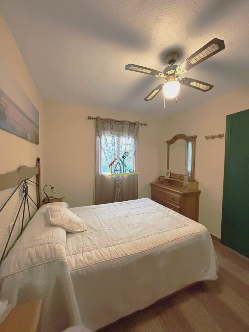 Piso de 3 habitaciones en Almonte en venta con piscina - 177.000 € (Ref: 9827599)