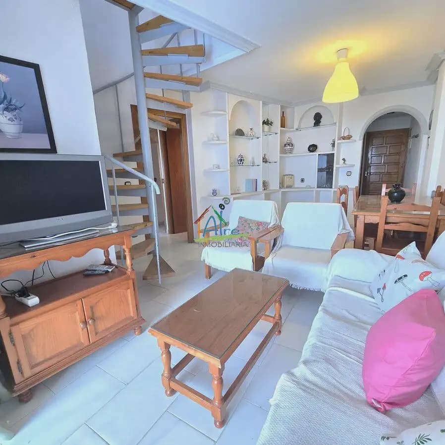 Piso de 3 habitaciones en Almonte en venta con piscina - 215.000 € (Ref: 9827600)