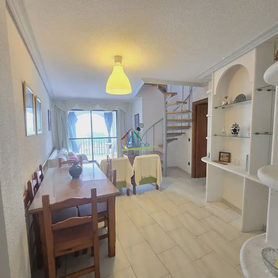Piso de 3 habitaciones en Almonte en venta con piscina - 215.000 € (Ref: 9827600)