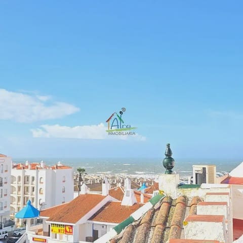 Piso de 3 habitaciones en Almonte en venta con piscina - 215.000 € (Ref: 9827600)