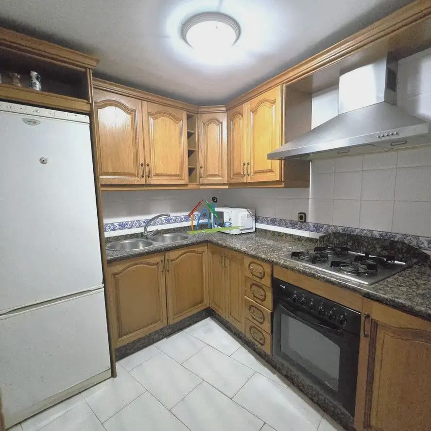 Piso de 3 habitaciones en Almonte en venta con piscina - 215.000 € (Ref: 9827600)