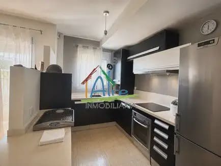 2 bedroom Flat for sale in Lepe with garage - € 89,500 (Ref: 9839852)