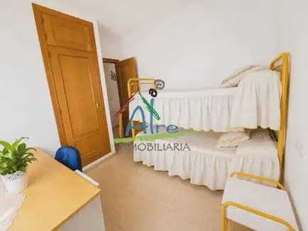 Piso de 2 habitaciones en Lepe en venta con garaje - 89.500 € (Ref: 9839852)