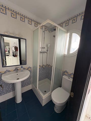 3 soverom Hus til salgs i Torre del Mar, Vélez-Málaga med svømmebasseng garasje - € 410 000 (Ref: 9871945)