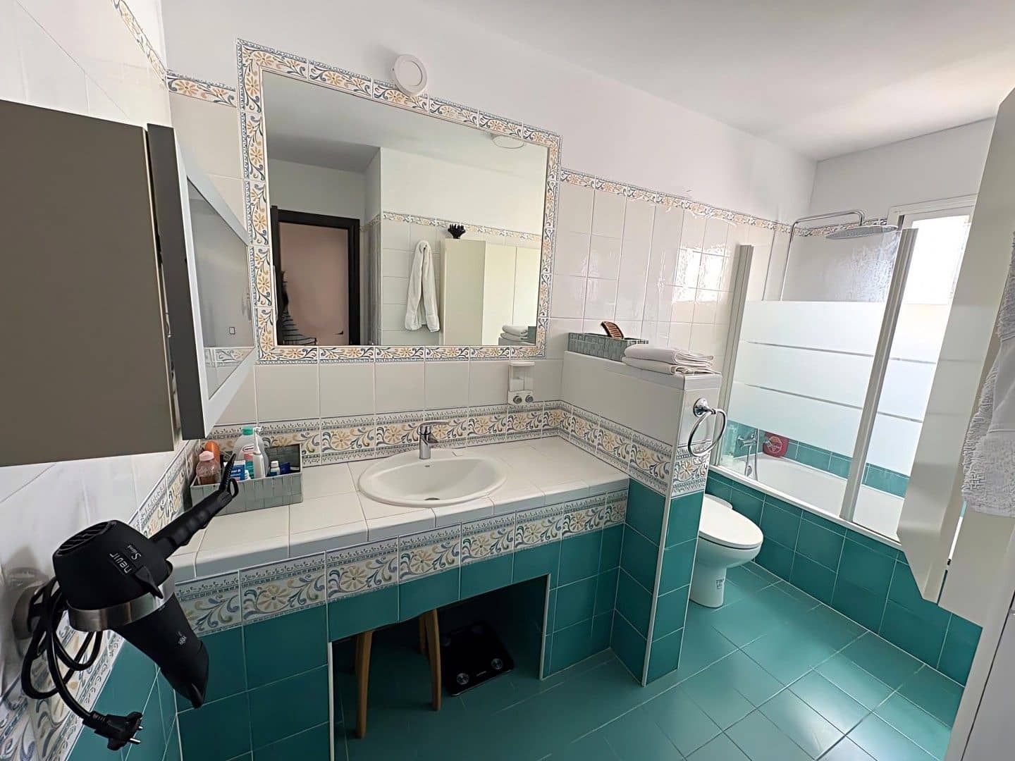 3 soverom Hus til salgs i Torre del Mar med svømmebasseng garasje - € 410 000 (Ref: 9871945)