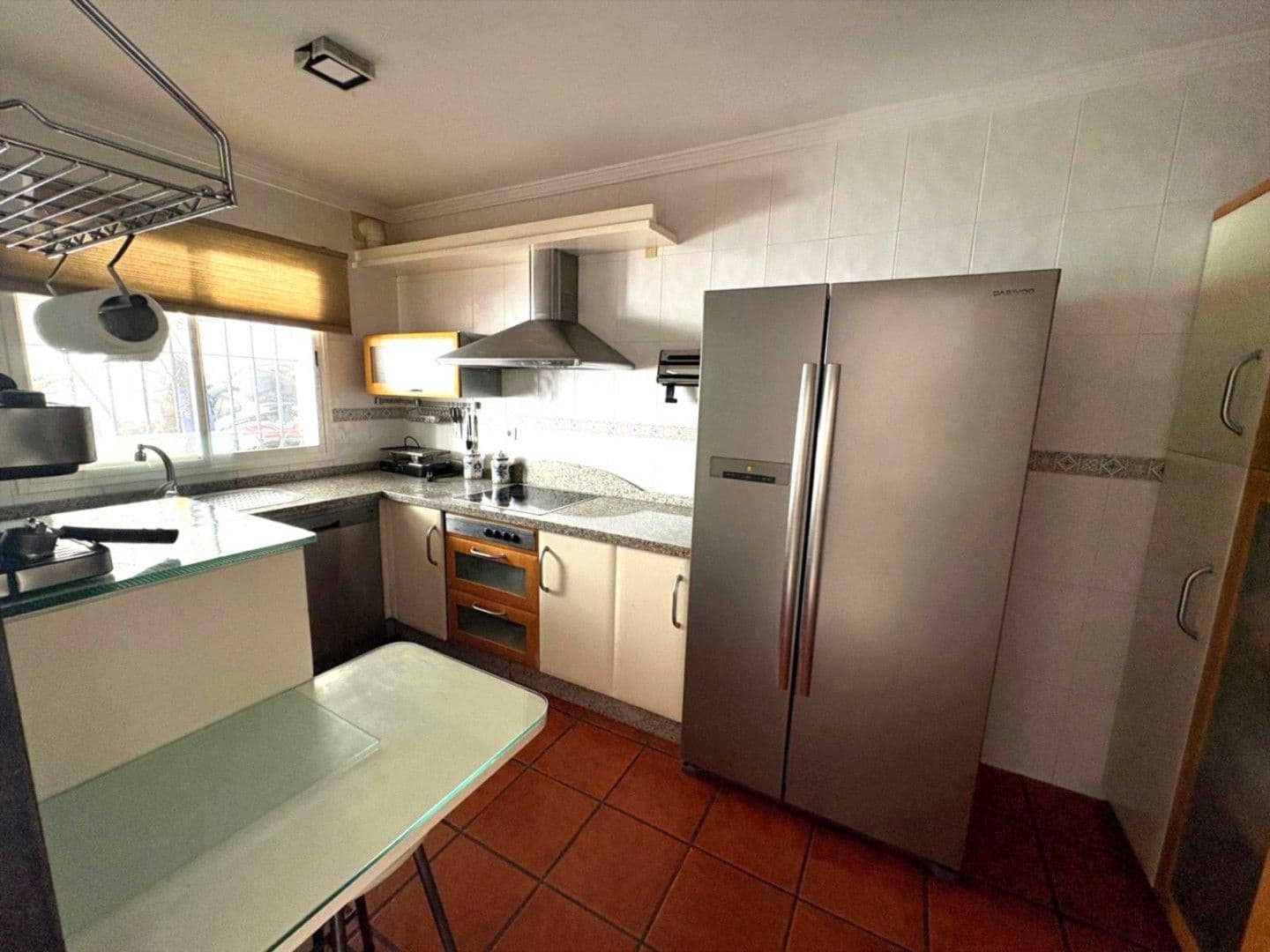 3 soverom Hus til salgs i Torre del Mar med svømmebasseng garasje - € 410 000 (Ref: 9871945)