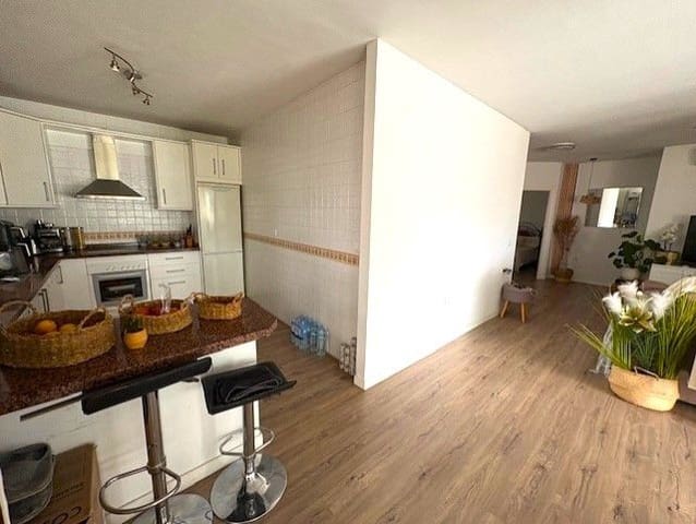 3 quarto Casa em Banda para venda em Viñuela com piscina garagem - 440 000 € (Ref: 9871946)