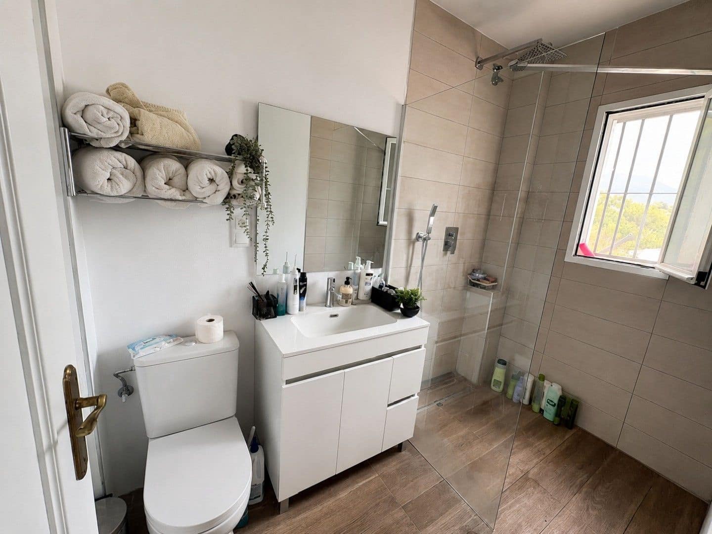 3 quarto Casa em Banda para venda em Vinuela com piscina garagem - 440 000 € (Ref: 9871946)