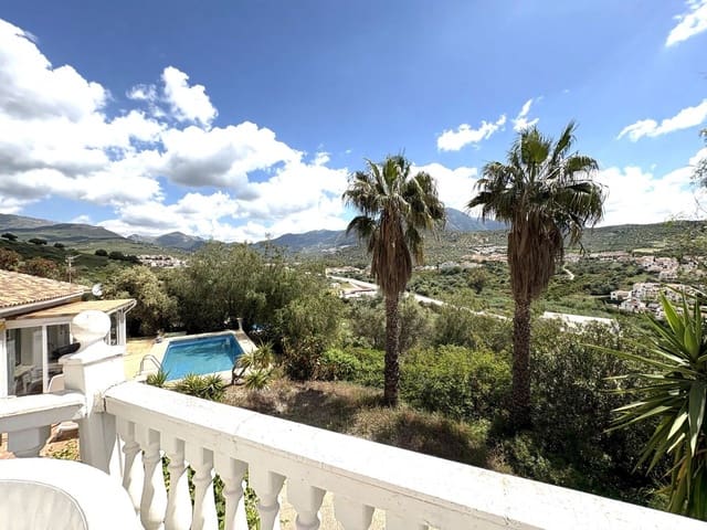 3 quarto Casa em Banda para venda em Viñuela com piscina garagem - 440 000 € (Ref: 9871946)