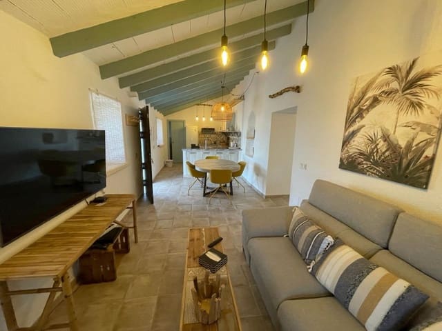 3 soveværelse Villa til salg i Torre del Mar, Vélez-Málaga med swimmingpool garage - € 365.000 (Ref: 9888649)