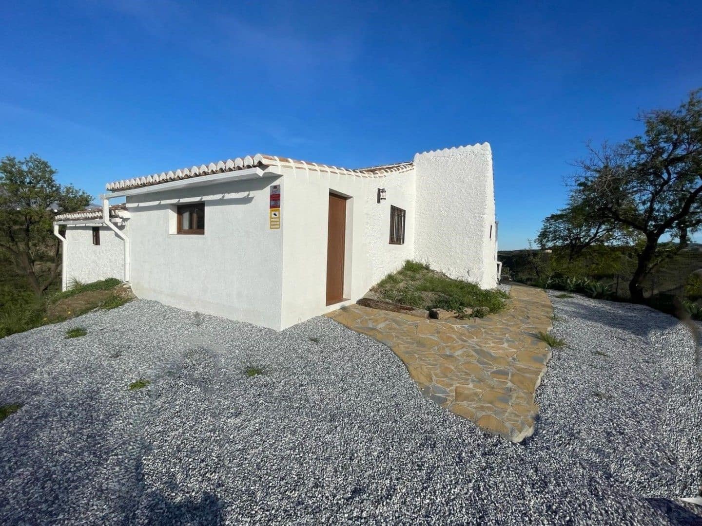3 soveværelse Villa til salg i Torre del Mar med swimmingpool garage - € 365.000 (Ref: 9888649)