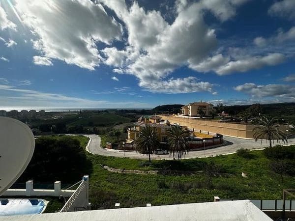 4 sovrum Villa till salu i Torre del Mar med garage - 549 000 € (Ref: 9900836)