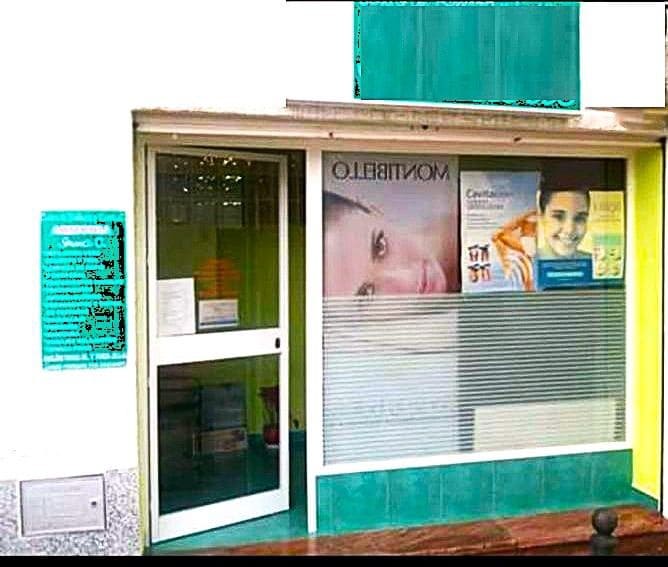 Commercial for sale in Velez-Malaga - € 63,000 (Ref: 9932685)