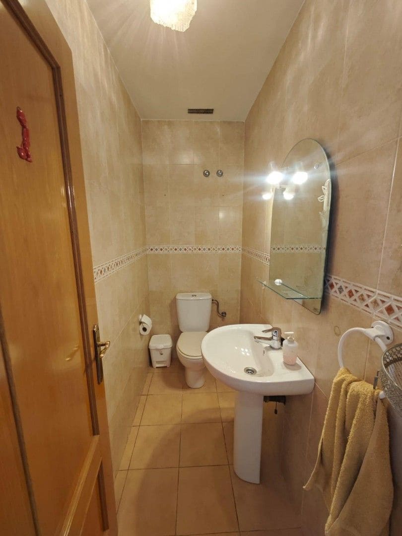 3 quarto Moradia para venda em Torre del Mar com garagem - 439 900 € (Ref: 9950900)