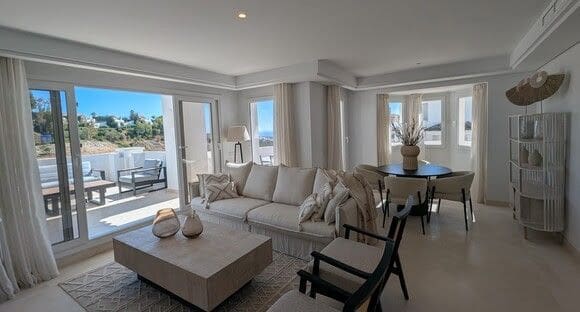 2 soveværelse Penthouse til salg i Los Naranjos, Marbella med swimmingpool garage - € 538.000 (Ref: 9993730)