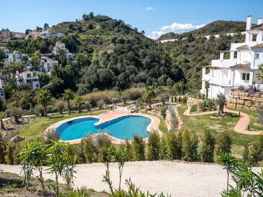2 soveværelse Penthouse til salg i Marbella med swimmingpool garage - € 538.000 (Ref: 9993730)