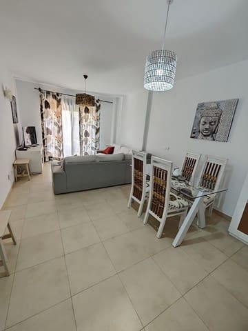 3 makuuhuone Huoneisto myytävänä paikassa Torre del Mar, Vélez-Málaga mukana uima-altaan 
autotalli - 409 000 € (Ref: 9993732)
