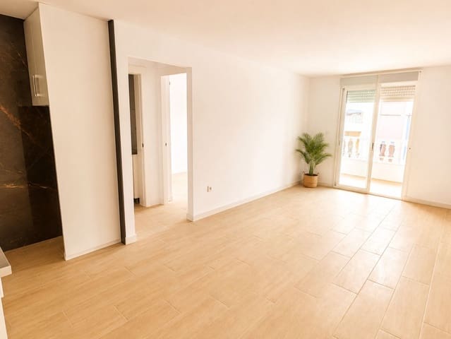 Apartamento de 2 habitaciones en Parque de las Naciones, Torrevieja en venta - 150.000 € (Ref: 10004415)