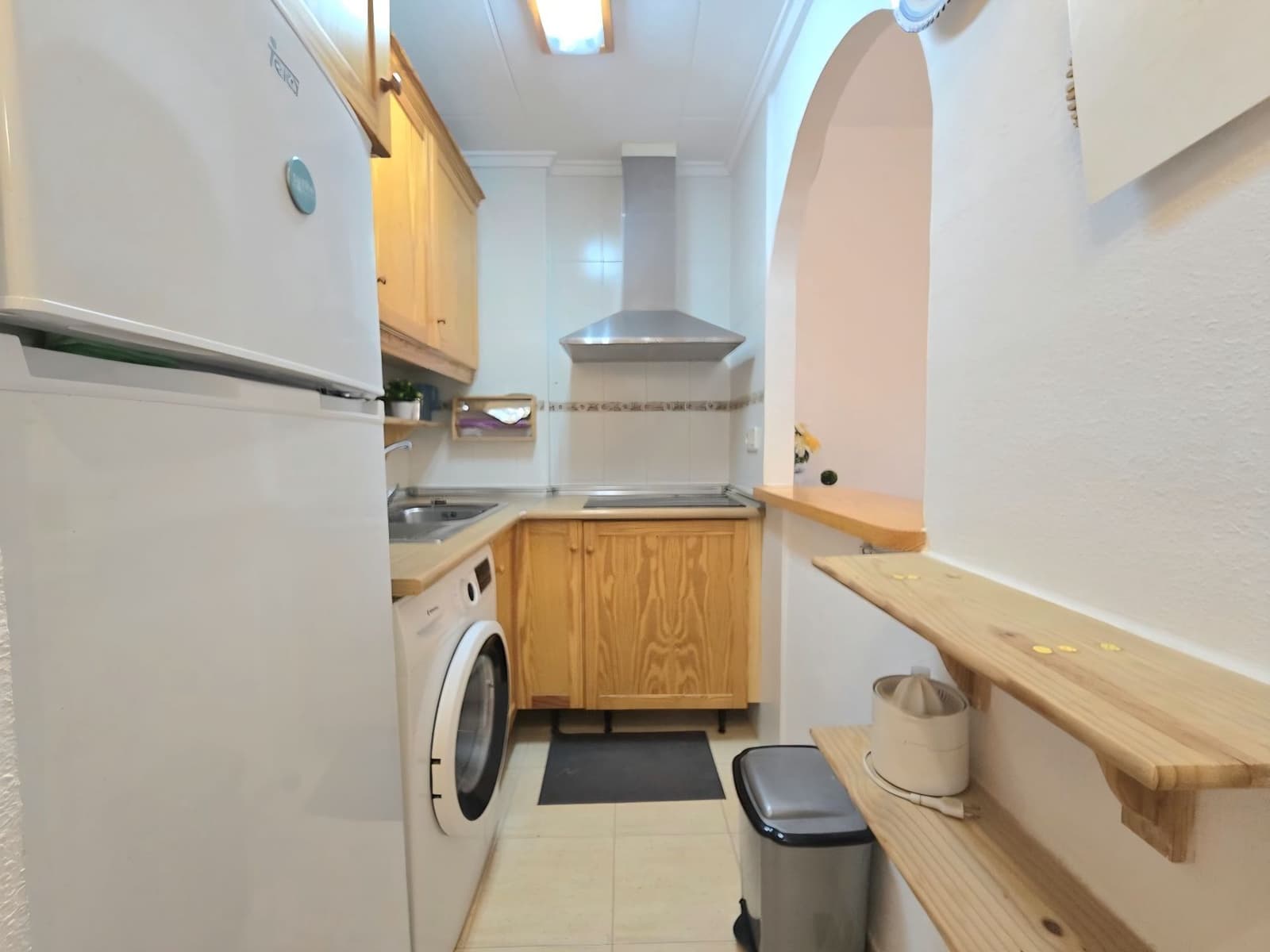 1 quarto Apartamento para venda em Torrevieja com piscina - 116 000 € (Ref: 10004416)